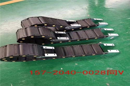 秀嶼現(xiàn)貨塑料拖鏈 規(guī)格多樣，直銷現(xiàn)貨，助力輸送設(shè)備高效運(yùn)行